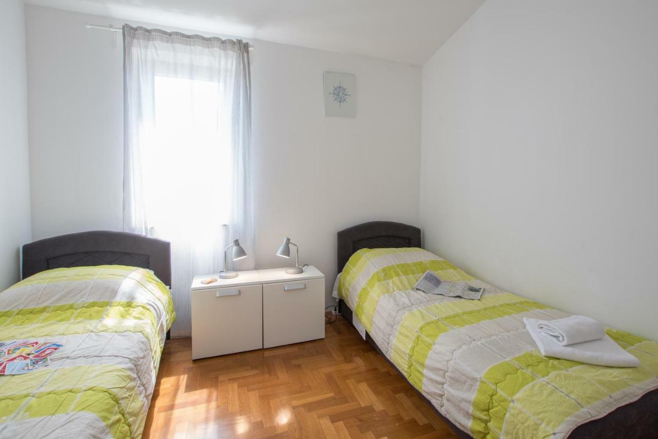 Apartmani Svjetionik Umag Exterior foto
