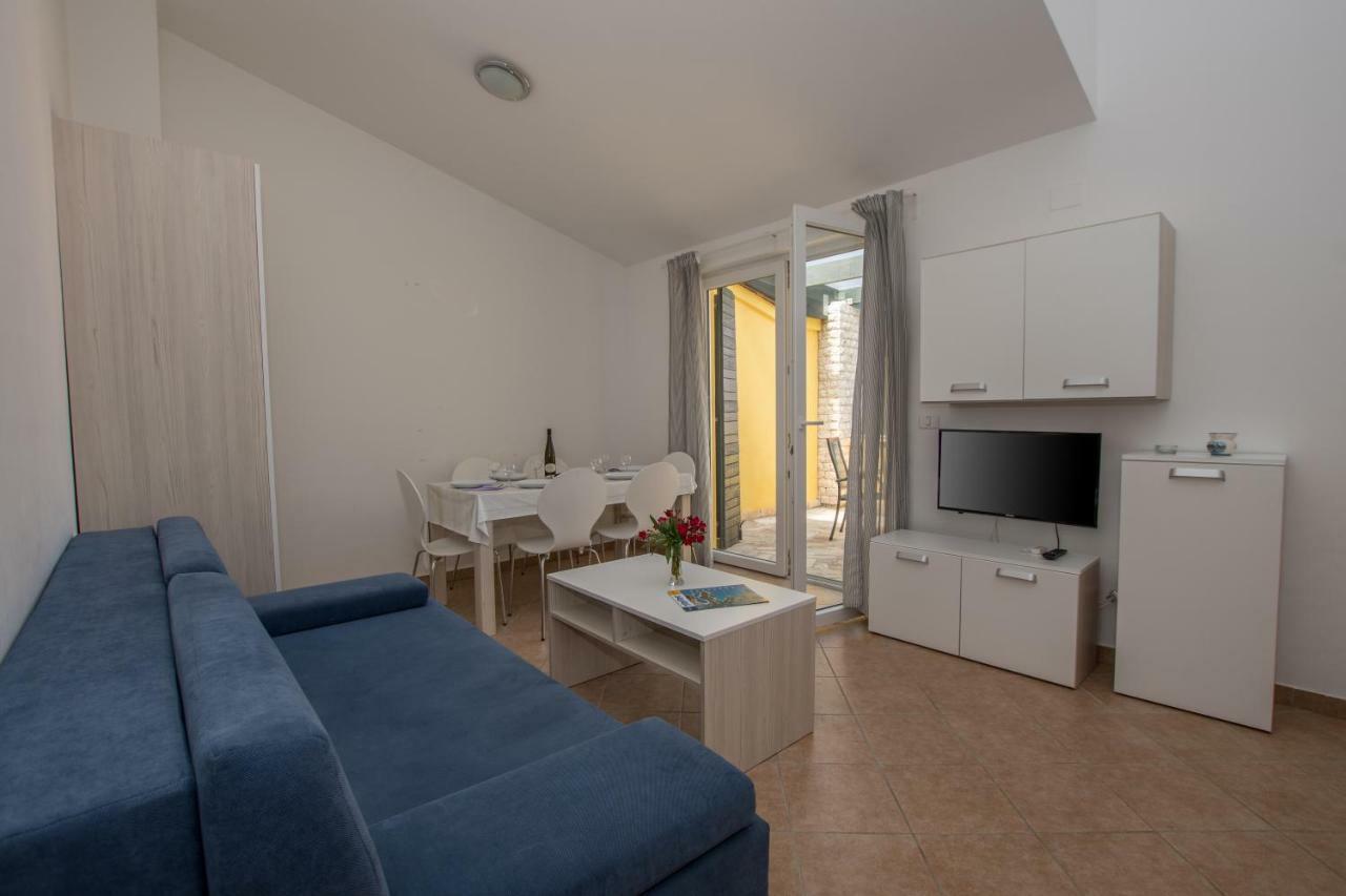 Apartmani Svjetionik Umag Exterior foto